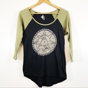 Volcom Black and Olive Three Quarter Length Shirt